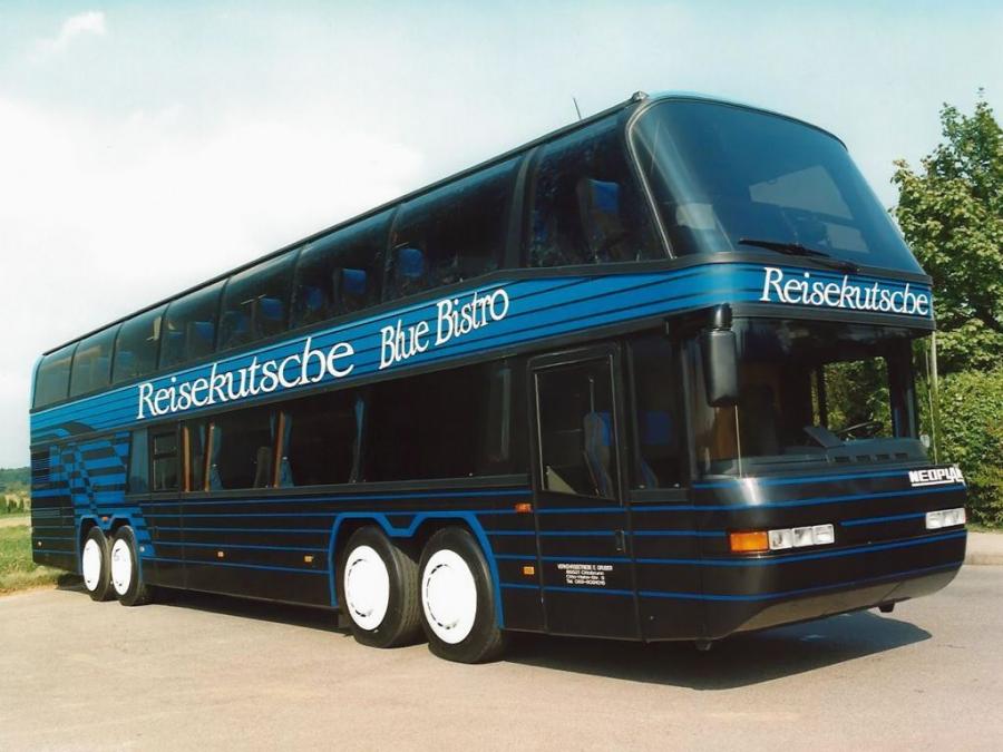  Neoplan Megaliner 1994 года  (фото 7 из 12)
